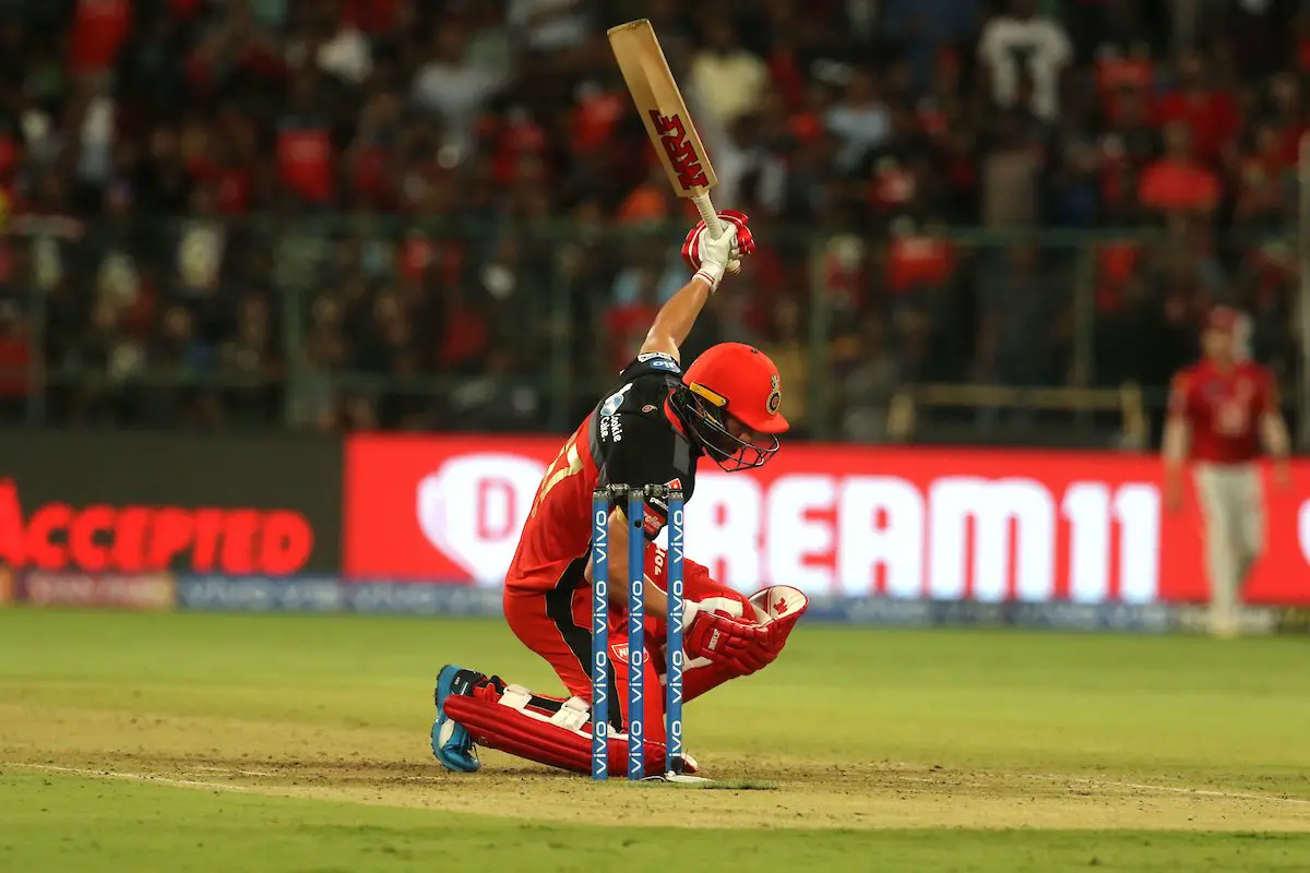 AB de Villiers playing an incredible hit against Mohammad Shami