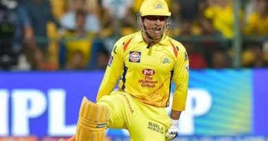 IPL 2020 csk trophy